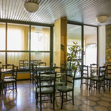 Hotel Atena 3*